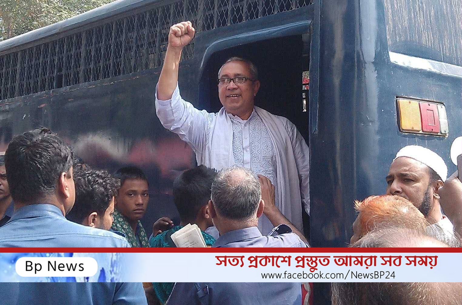 চিকিৎসার প্রয়োজনে যুক্তরাষ্ট্র যাচ্ছেন এটিএম কামাল, সকলের কাছে দোয়া চেয়েছেন