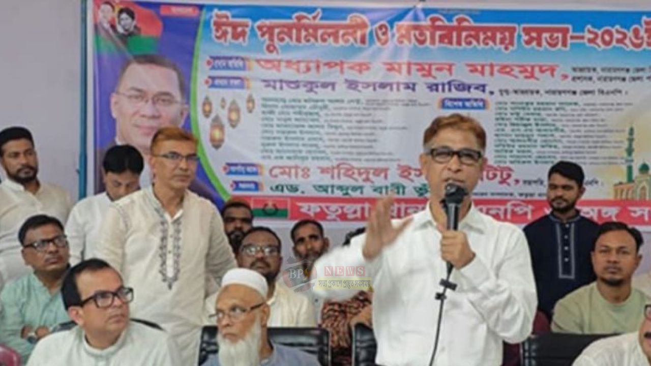 দলের বিরুদ্ধে গেলে ছাড় নয়: মামুন মাহমুদের হুঁশিয়ারি