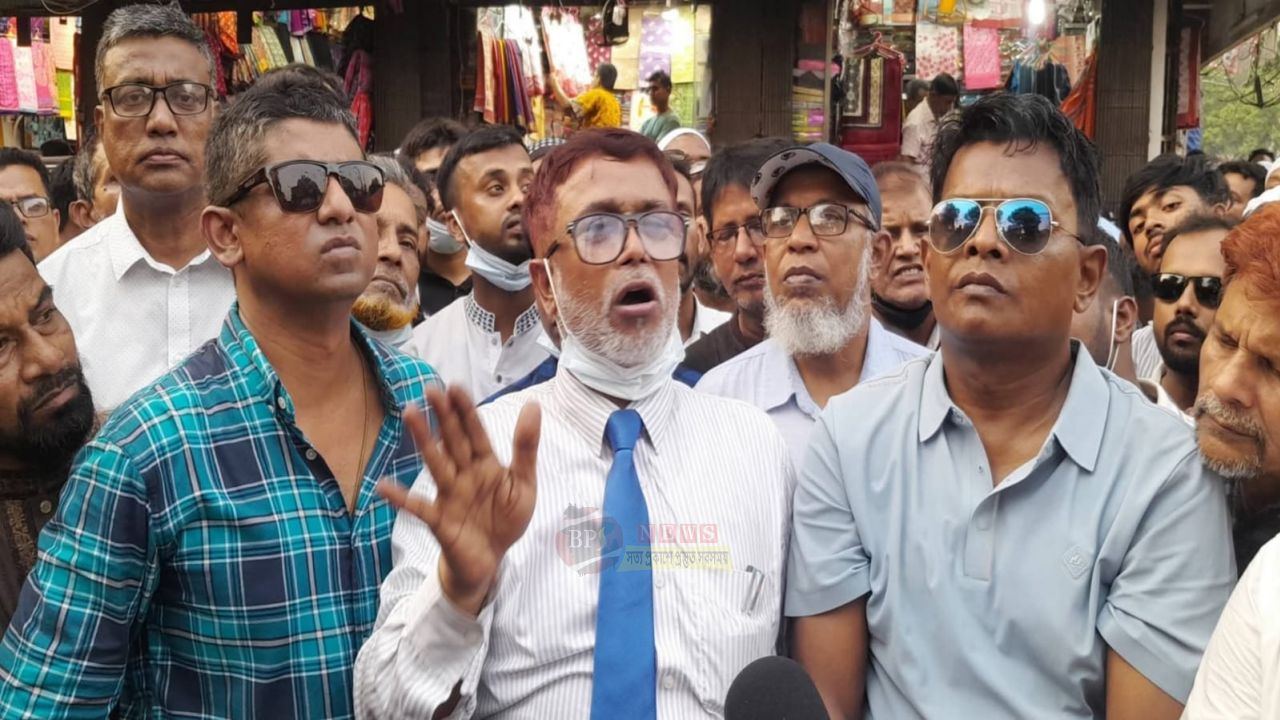 চাঁদাবাজ ও দখলদারদের বিরুদ্ধে কঠোর অবস্থানে সিটি প্রশাসক সাখাওয়াত হোসেন খান