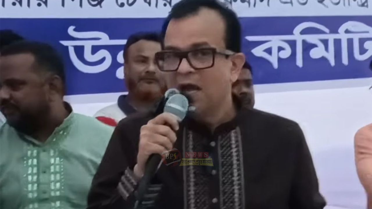 ফতুল্লার জলাবদ্ধতা ও মা'দক সমস্যায় সমাধান চান রিয়াদ চৌধুরী
