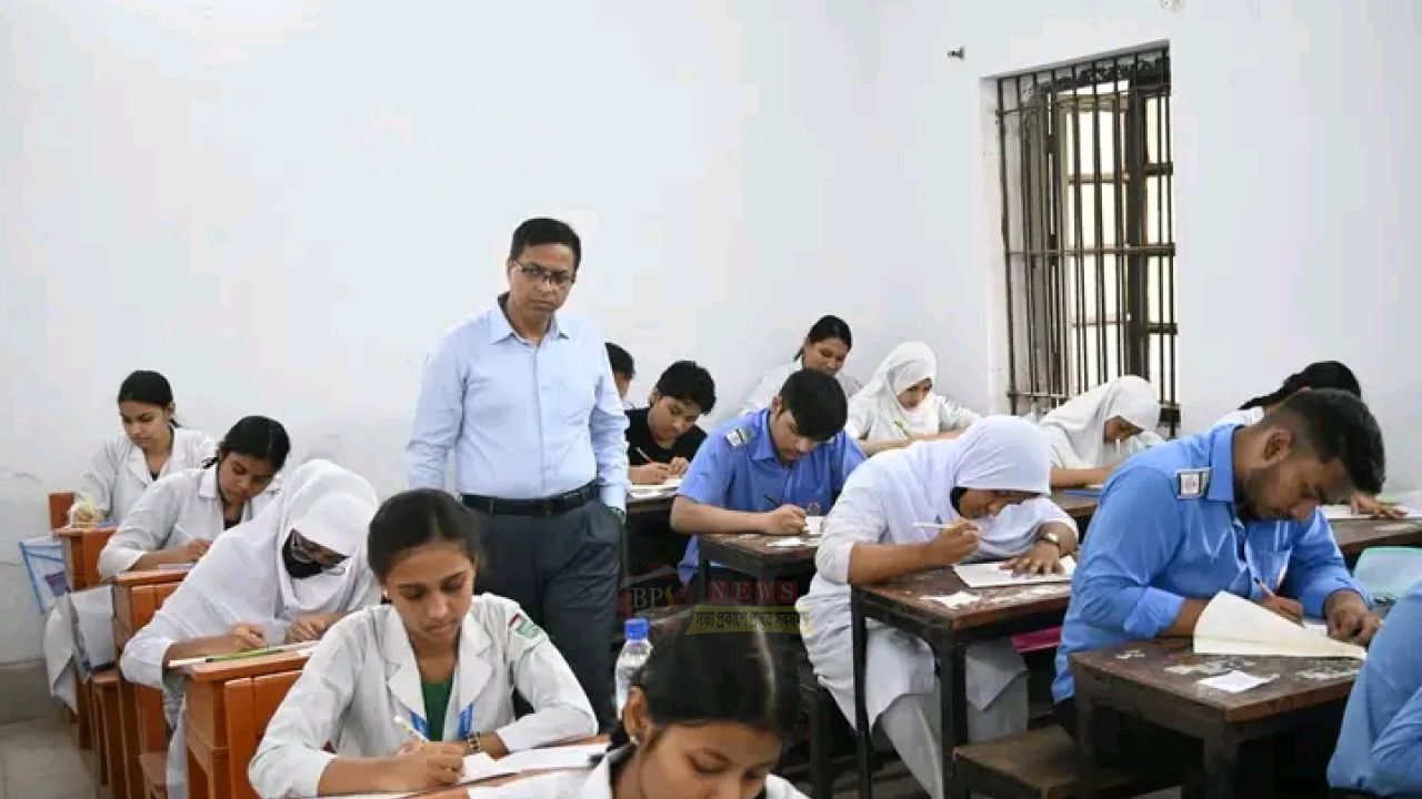 ভুল প্রশ্নপত্রে পরীক্ষা হলেও ক্ষতিগ্রস্ত হবে না ১৭৭ জন শিক্ষার্থী: ডিসি 