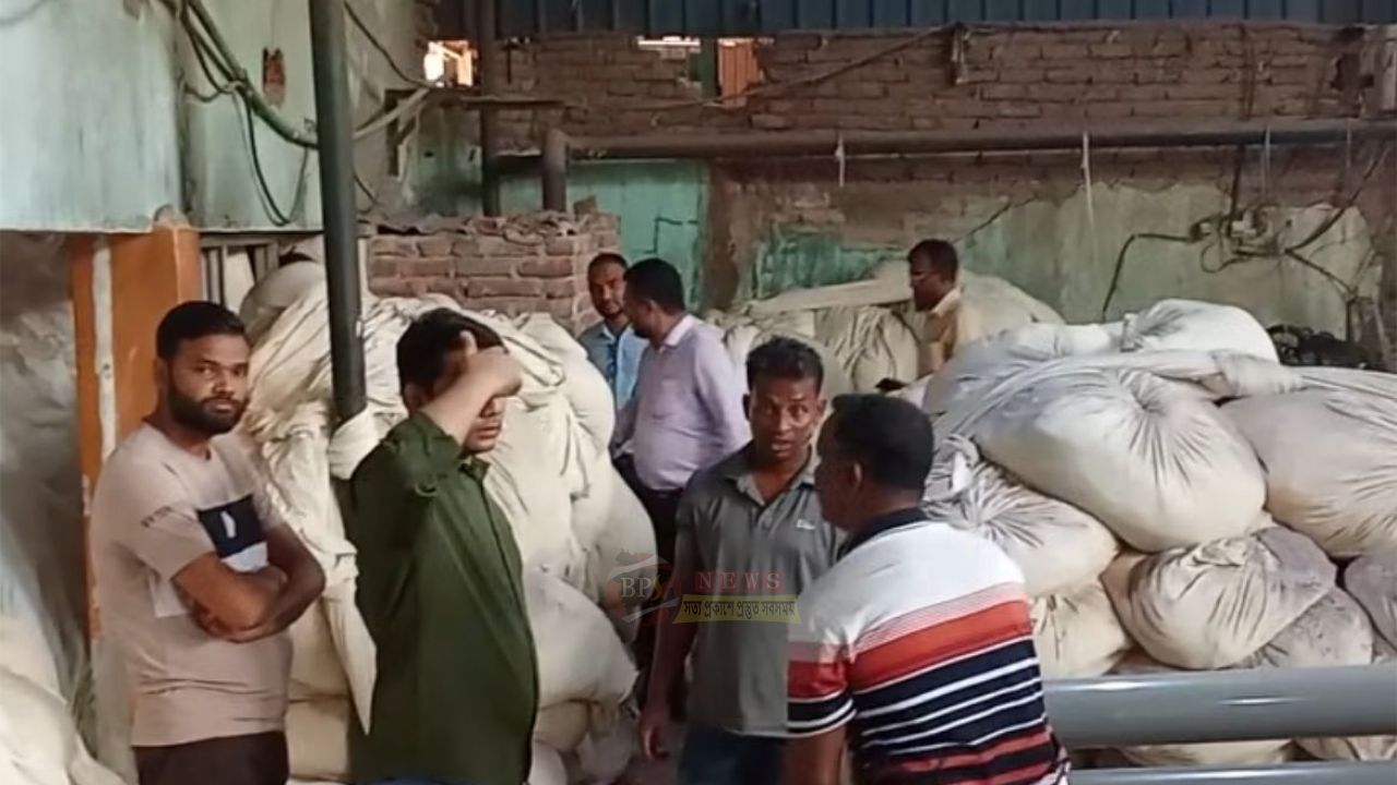 বায়ুদূষণে নারায়ণগঞ্জে দুই প্রতিষ্ঠানকে দেড় লাখ টাকা জ'রিমানা