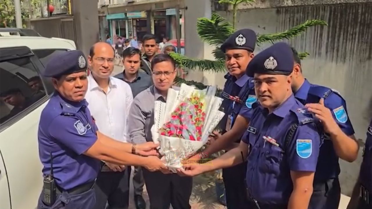 নারায়ণগঞ্জে ঈদকে ঘিরে নিরাপত্তা জোরদারের নির্দেশ ডিসির