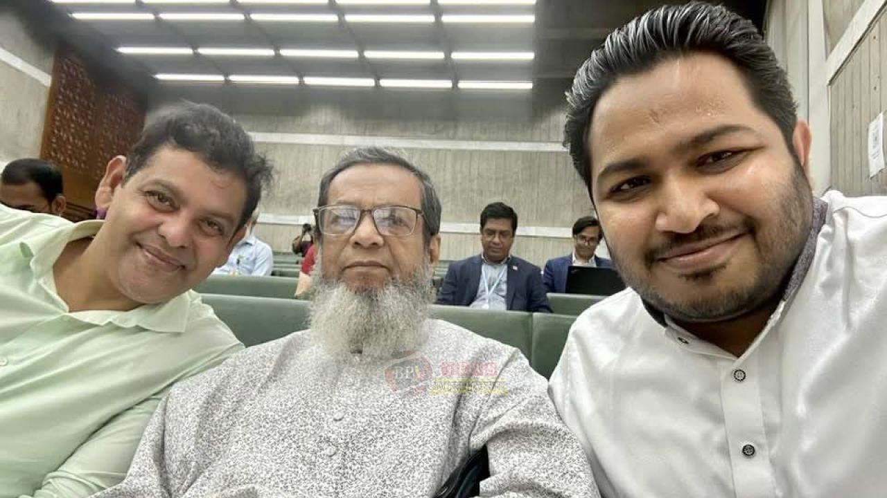 রাজনৈতিক মতপার্থক্য থাকলেও নারায়ণগঞ্জের স্বার্থে একসাথে তিন এমপি