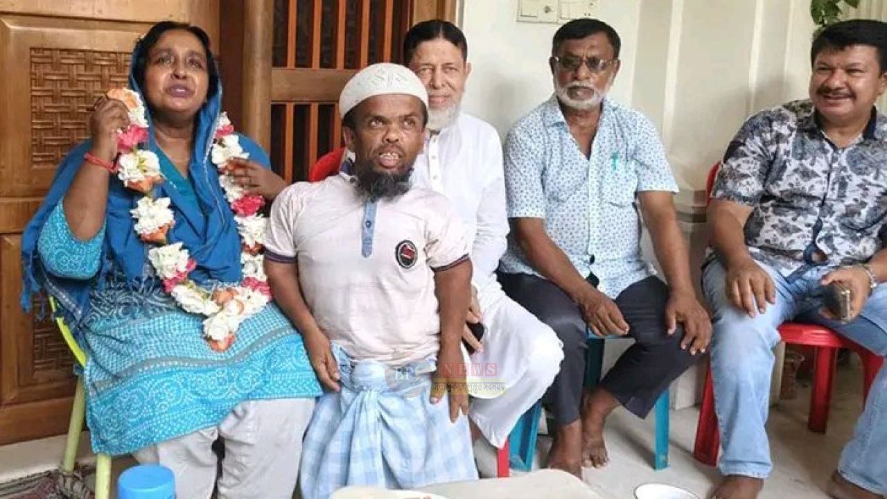আইভীর বাড়িতে ধর্মীয় অনুষ্ঠান, পুলিশি নজরদারিও জোরদার