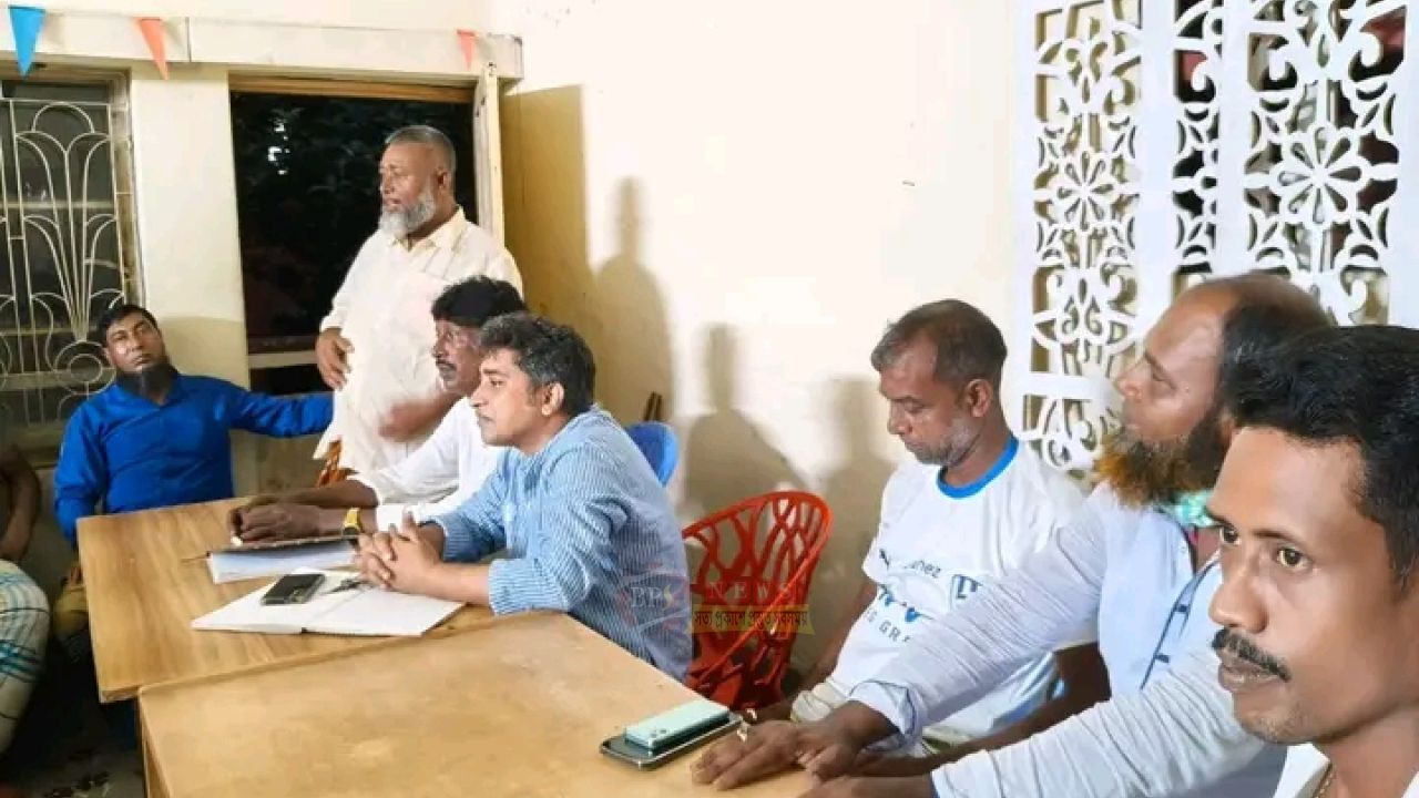 চু'রি-ছি'নতাই ও চাঁ'দাবাজির বিরুদ্ধে সামাজিক প্রতিরোধ গড়ার আহ্বান তারিকুল ইসলাম সুজনের
