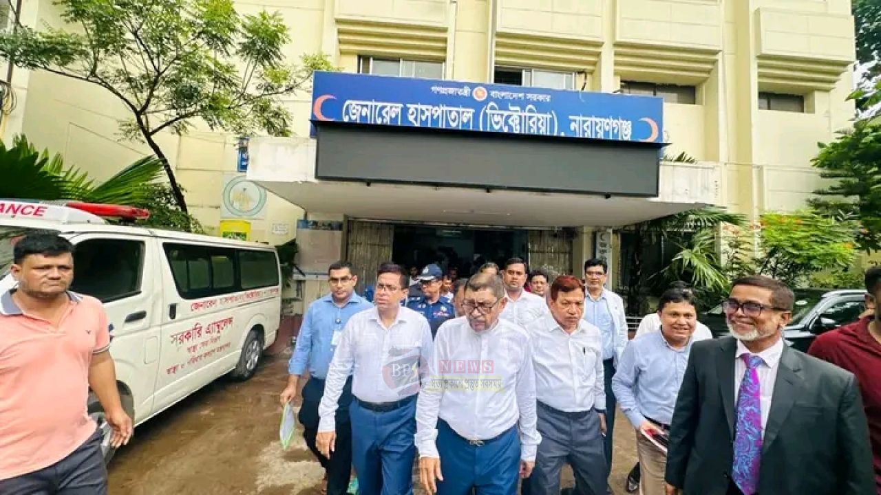নারায়ণগঞ্জে ১০ জেলায় আইসিইউ উদ্বোধন ও ভিক্টোরিয়া হাসপাতাল পরিদর্শন করলেন স্বাস্থ্যমন্ত্রী