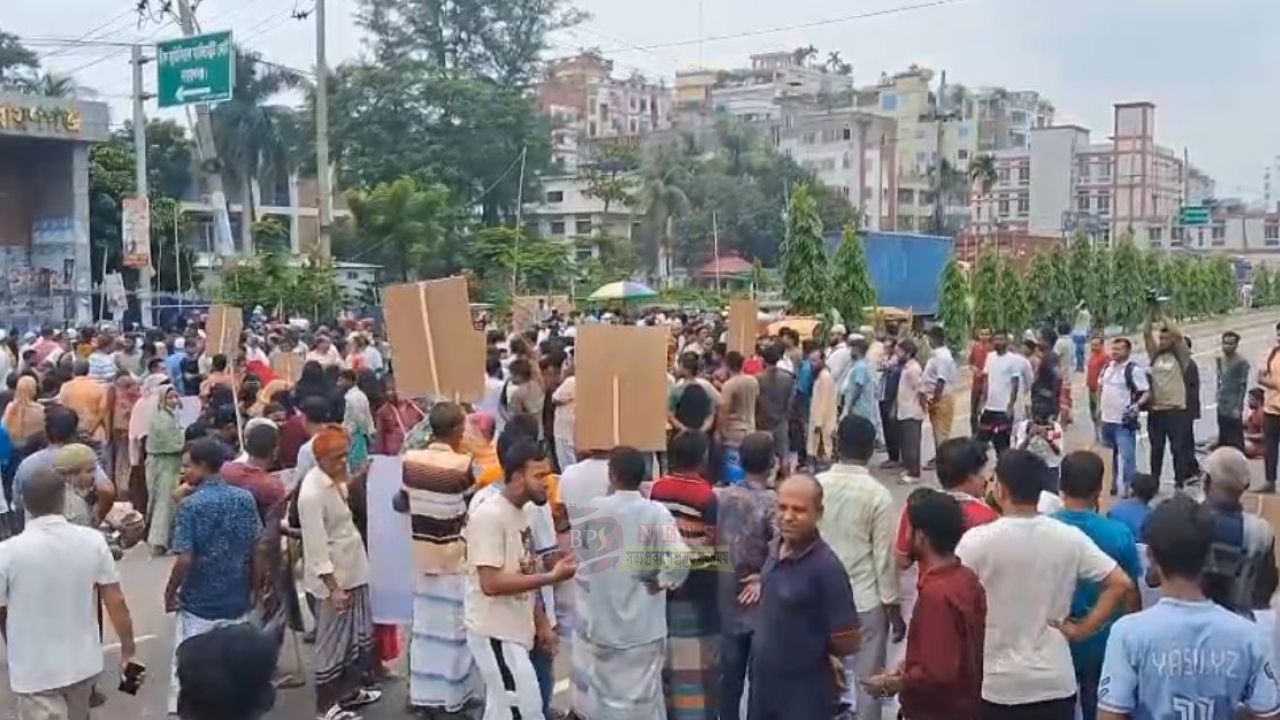নাসির হ'ত্যা মা'মলার আ'সামিদের গ্রে'প্তারের দাবিতে লিংক রোড অ'বরোধ