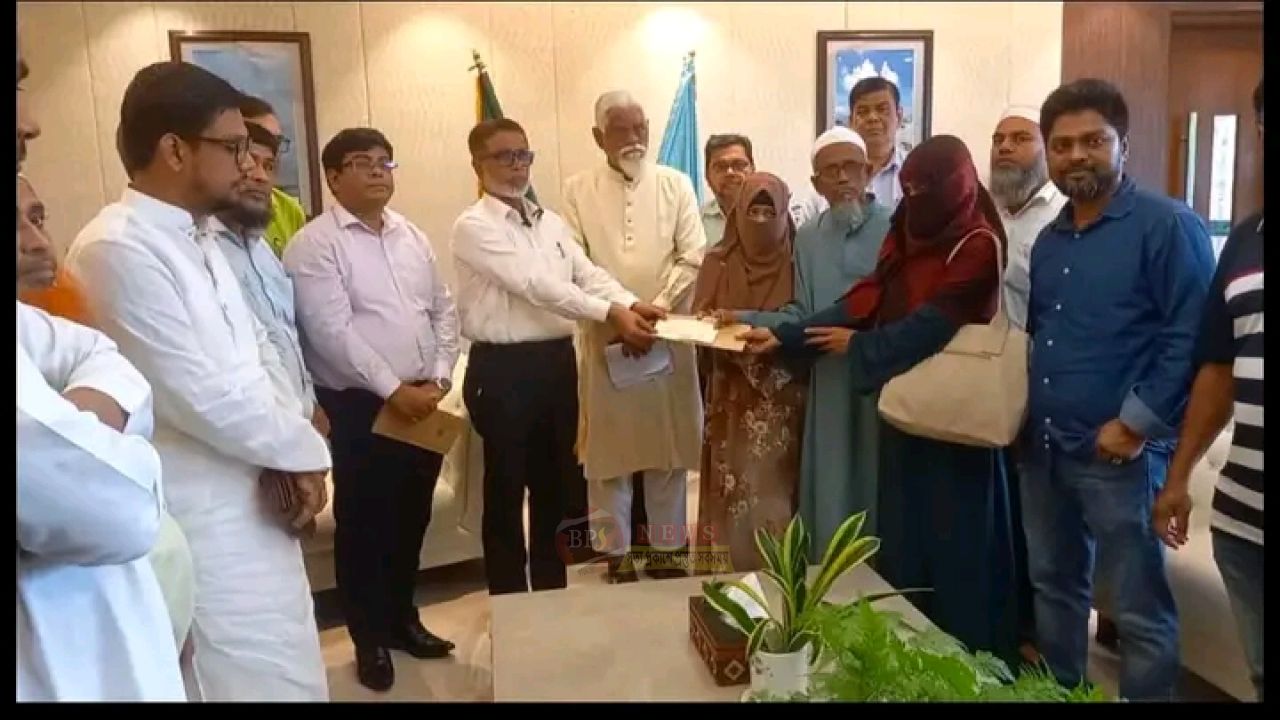 নিহত দুই নেতার পরিবারের জন্য ২০ লাখ টাকার সহায়তা ও চাকরির ব্যবস্থা করলো সিটি করপোরেশন 