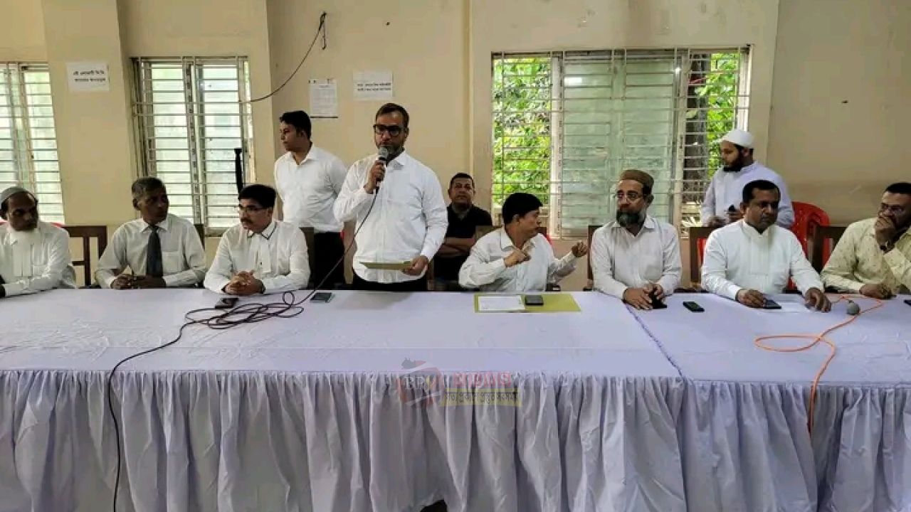 অ্যাডভোকেট মহসীনা সরকার মুনার মৃত্যুতে নারায়ণগঞ্জ জেলা আইনজীবী সমিতির শোকসভা ও দোয়া