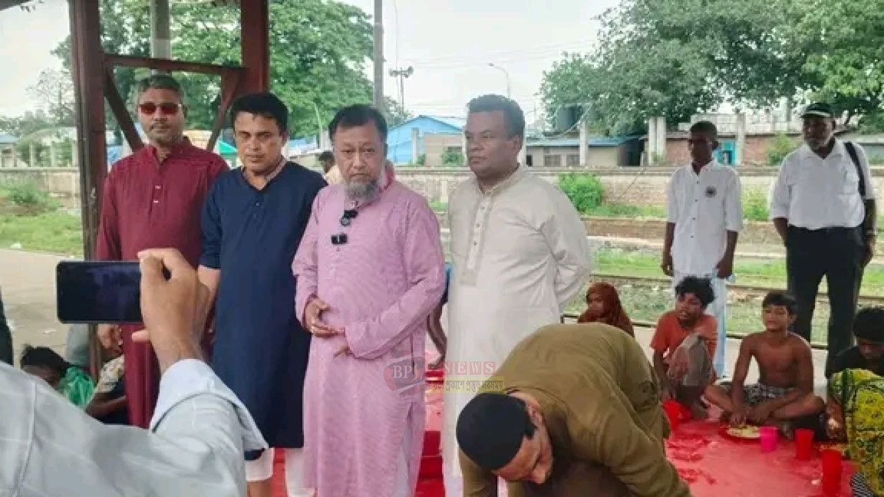 পথশিশুদের জন্য স্কুল চাইলেন মহানগর বিএনপির নেতা টিপু