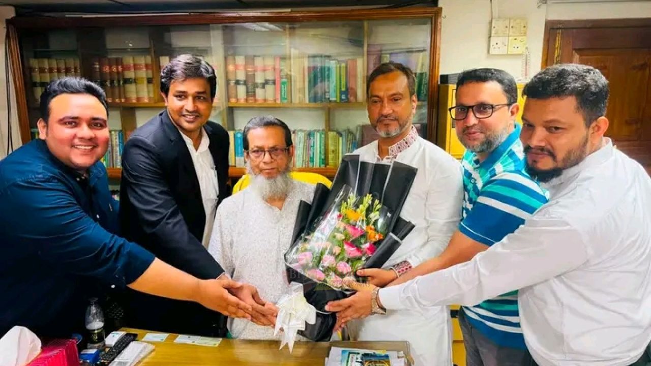 কলেজের জমি জটিলতা নিরসনে এমপি আবুল কালামের সহযোগিতা চাইল আইন কলেজ কর্তৃপক্ষ