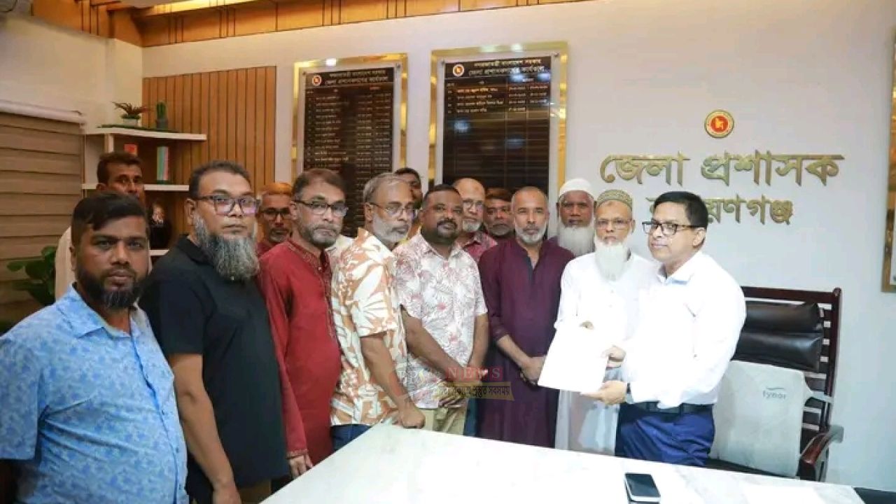 জেলা পরিষদ এলাকায় টেক্সি-মাইক্রো স্ট্যান্ড না করার দাবি স্থানীয়দের