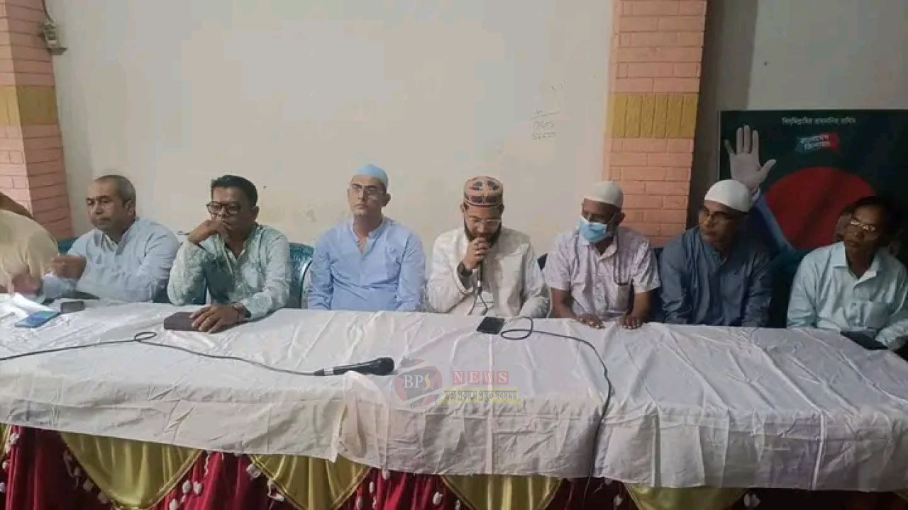 এনডিএ চেয়ারম্যান মাসুকুল ইসলাম রাজিবের বাবার ৫ম মৃত্যুবার্ষিকীতে মিলাদ ও দোয়া