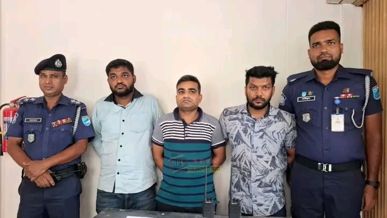 ভুয়া ডিজিএফআই পরিচয়ে সিএনজি চালককে অপহরণ, ফতুল্লায় ৩ জন গ্রেপ্তার