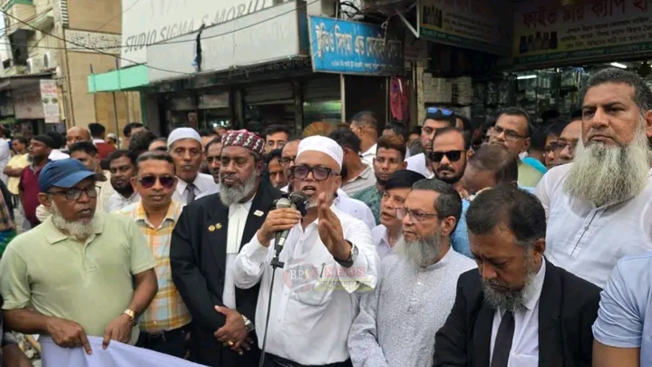 ডিসেম্বরে কোনো পলাতক দেশে ফিরবে না: সাখাওয়াত
