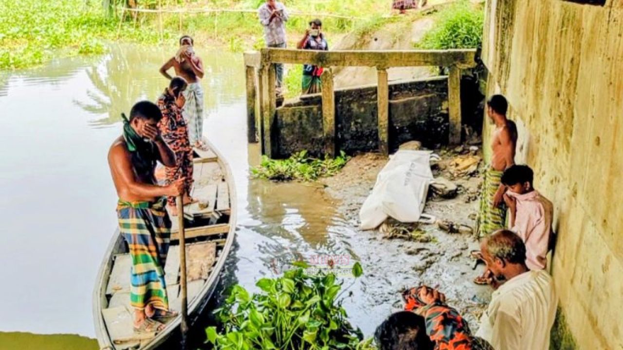 সোনারগাঁয়ে ট্রলারডু'বি: তিন সন্তানের পর বাবার ম'রদেহও উদ্ধার