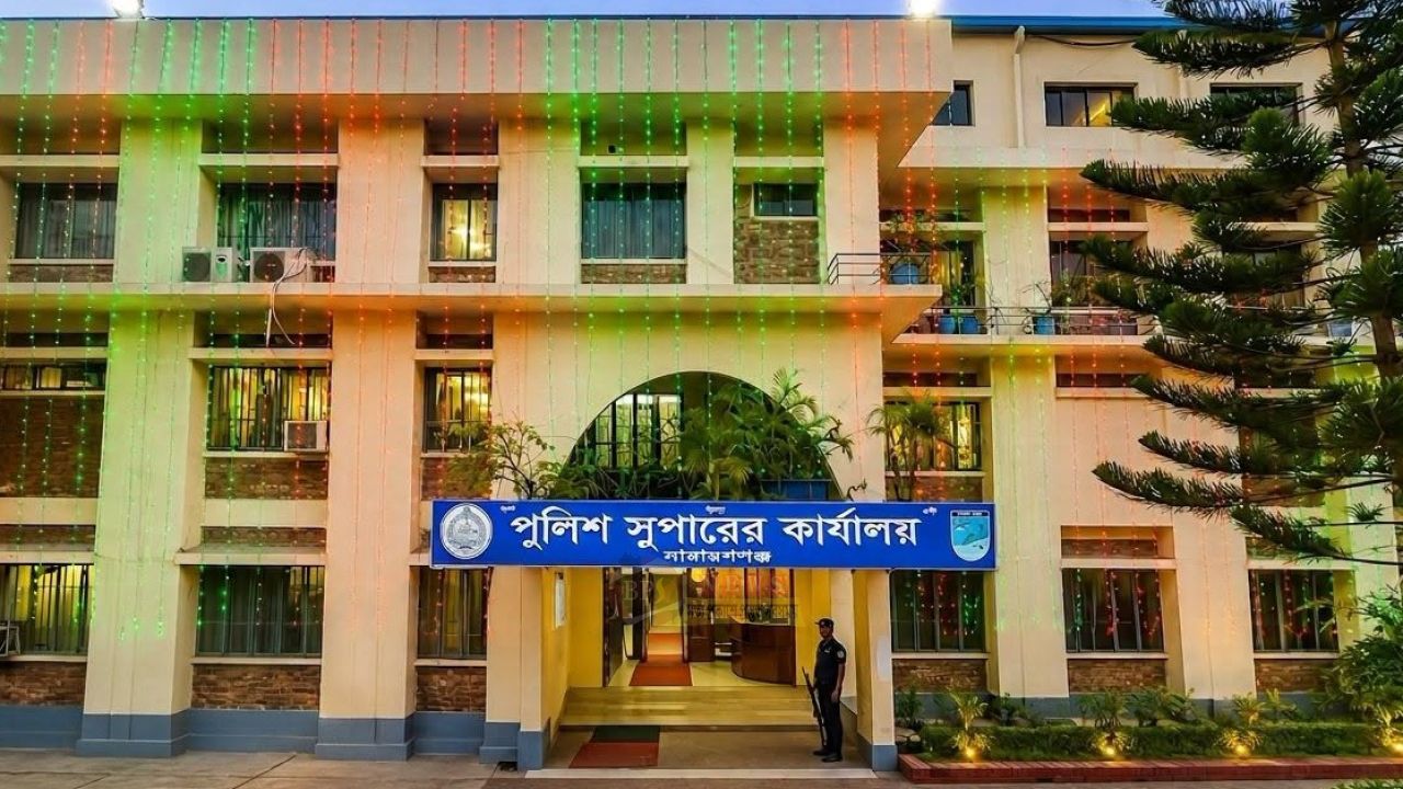 নিষিদ্ধ সংগঠনের সদস্যসহ নারায়ণগঞ্জে গ্রেপ্তার ৮১