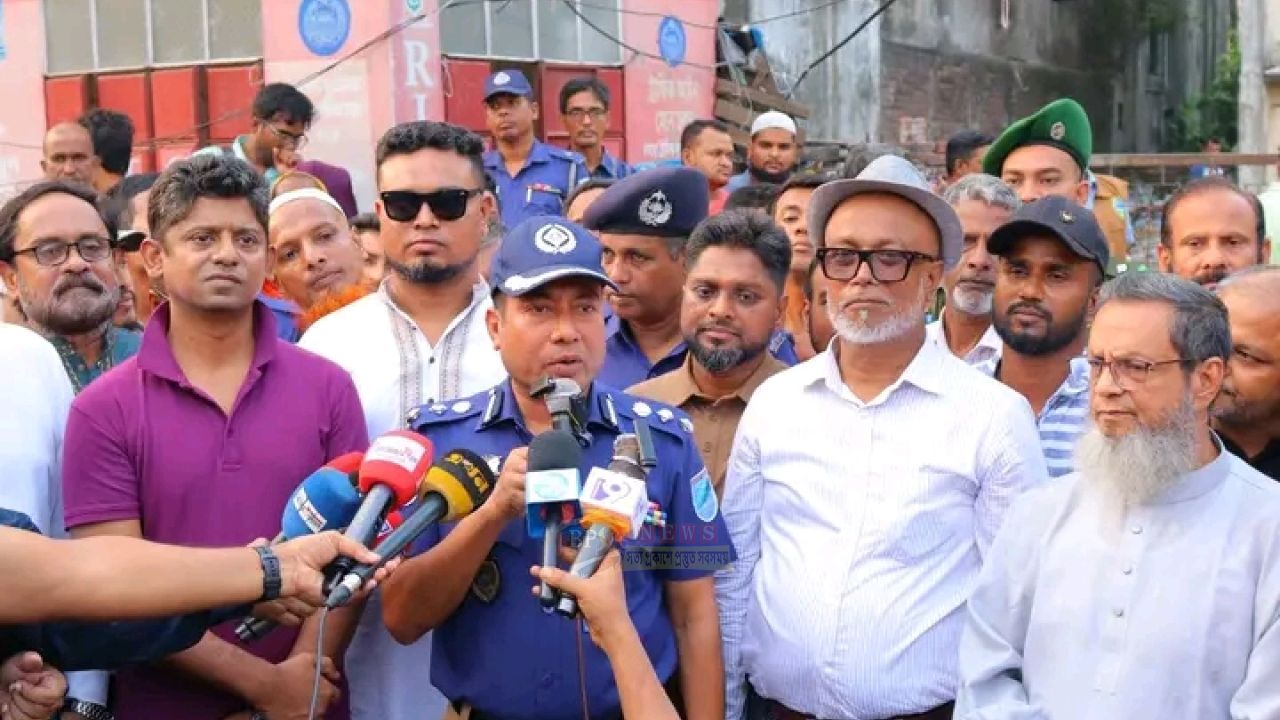 চাষাঢ়া মোড় যানজটমুক্ত রাখার ঘোষণা শুধু মুখে নয়, বাস্তবেও প্রয়োগ হবে: এসপি হাবিবুর