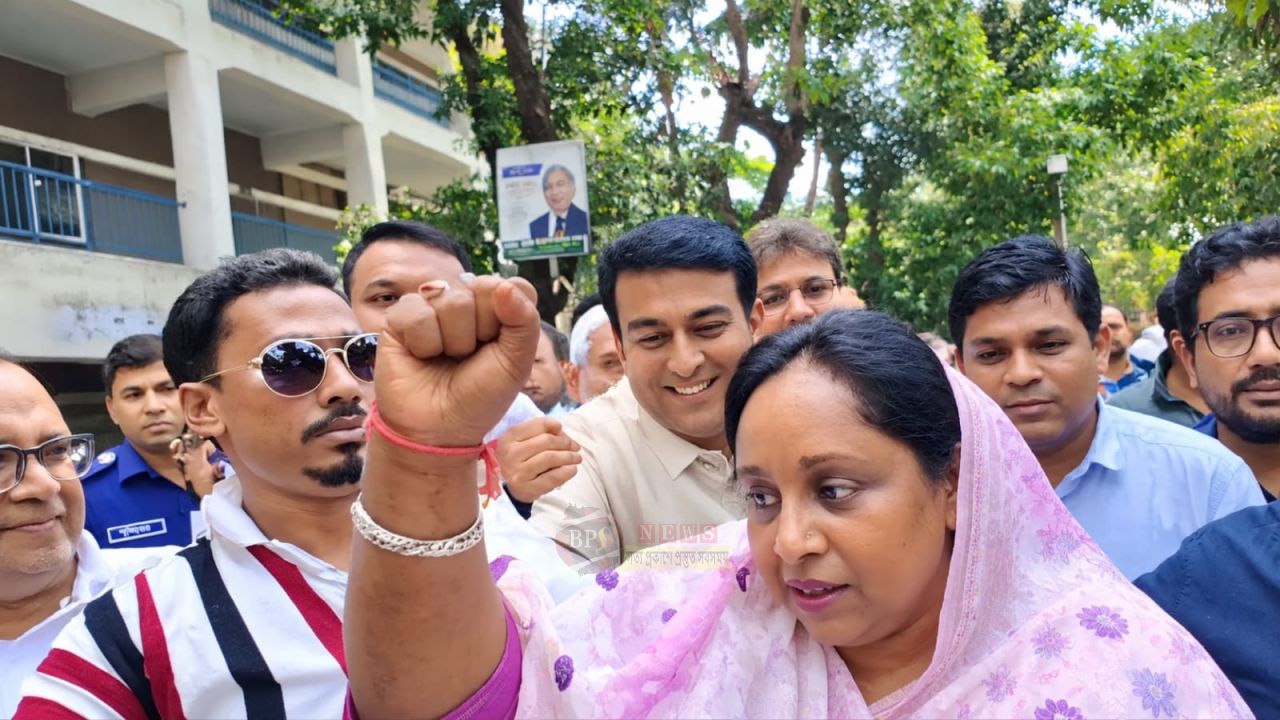 হত্যা মামলায় পুনরায় জামিন পেয়ে আইভীর স্লোগান, ‘জয় বাংলাকে দাবিয়ে রাখা যাবে না’