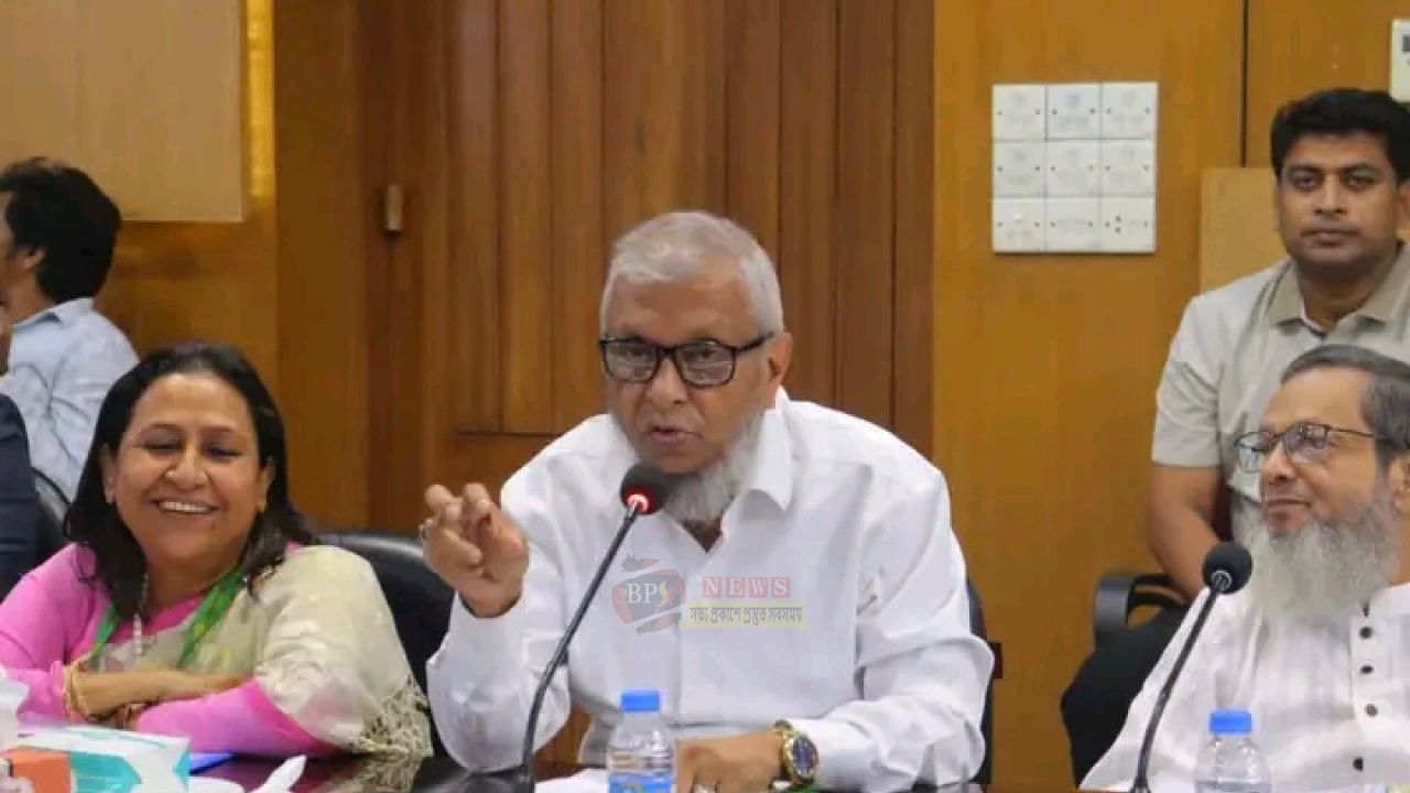 নারায়ণগঞ্জের শিল্পাঞ্চলের শ্রম পরিস্থিতি নিয়ে শ্রমমন্ত্রীর মতবিনিময় সভা