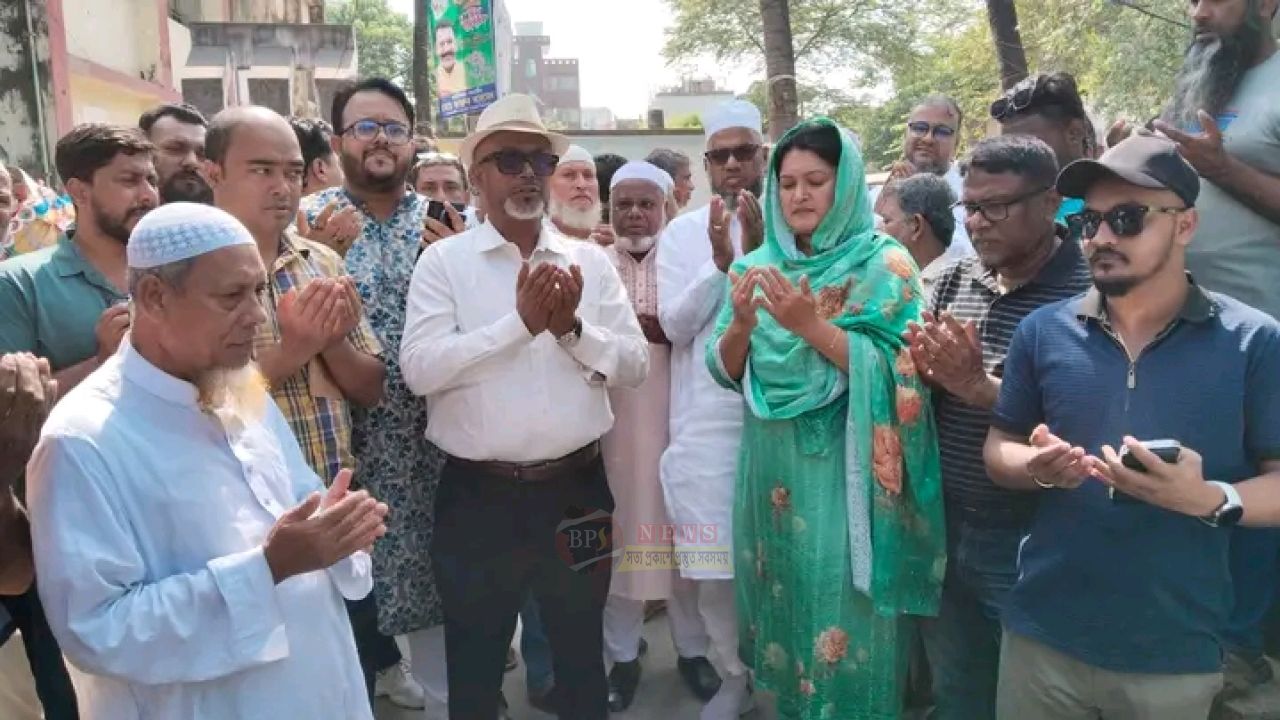 পাইকপাড়া ও সুকুমপট্টিতে রাস্তা সংস্কার ও ড্রেন নির্মাণকাজের উদ্বোধন