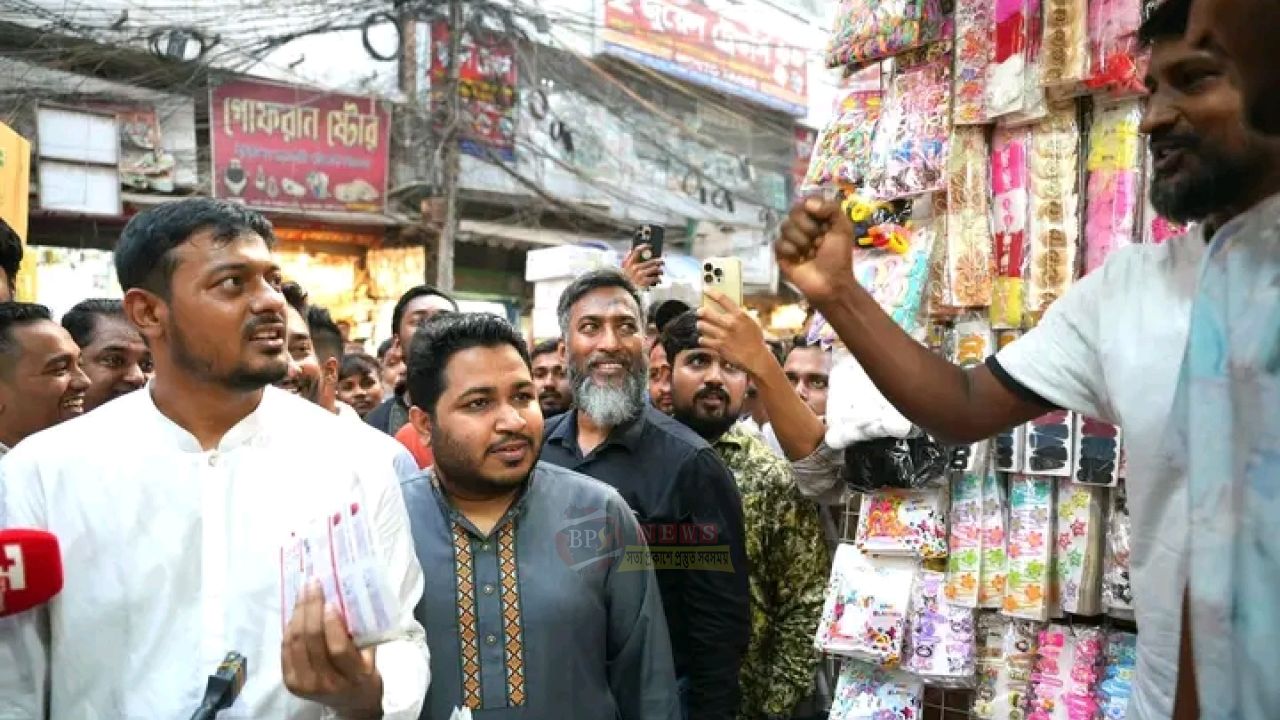 ৩০ অক্টোবরের গণবিক্ষোভ সামনে রেখে ঢাকার দুই এলাকায় এনসিপির গণসংযোগ