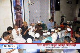 পারভীন ওসমানের জন্মদিন উপলক্ষ্যে মুকিত-সানির উদ্যোগে দোয়া ও ইফতার বিতরণ