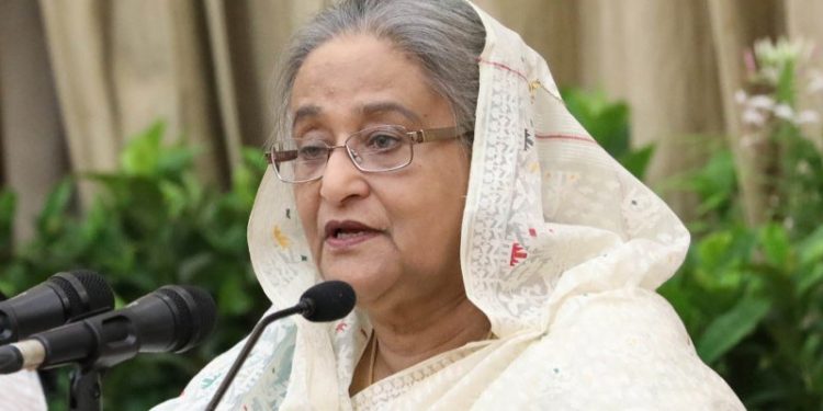 ভোজ্যতেলের পরিবর্তে বাদাম তেল খাওয়ার পরামর্শ প্রধানমন্ত্রীর।