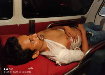 সাংবাদিক রাশিদ চৌধুরী সন্ত্রাসীদের ছুরিকাঘাতে গুরতর আহত