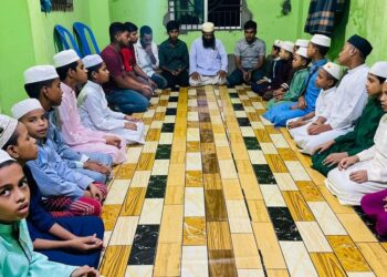 মীর শুভের পক্ষে অয়ন ওসমানের পুত্রের জন্মদিনের মাদ্রাসায় দোয়ায় আয়োজন।