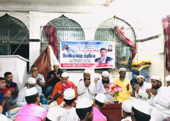 সায়হামের উদ্যোগে অয়ন ওসমানের জন্য দোয়া