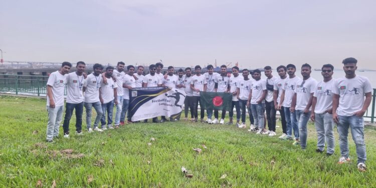 সিংগাপুরের  মেরিনা সাউথ পিয়ারে ফুটবল বাজ বাংলাদেশের গেট-টুগেদার-২০২২ অনুষ্ঠিত