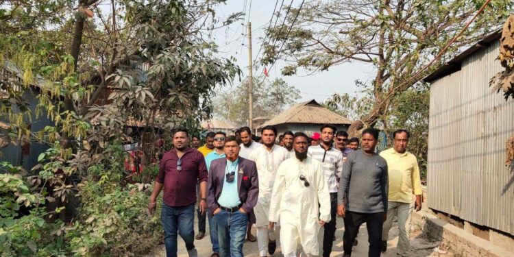 কাশিপুরে শান্তি সমাবেশ সফল করতে মোঃ মারুফ রহমান এর নেতৃত্বে মিছিল নিয়ে যোগদান।