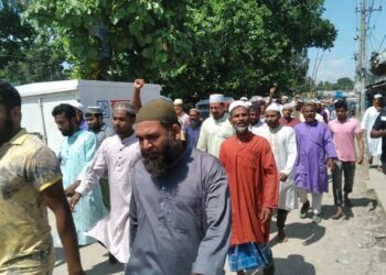 সুইডেনে কুরআন অবমাননায় ফুলবাড়ীতে জামায়াতে ইসলামীর বিক্ষোভ মিছিল