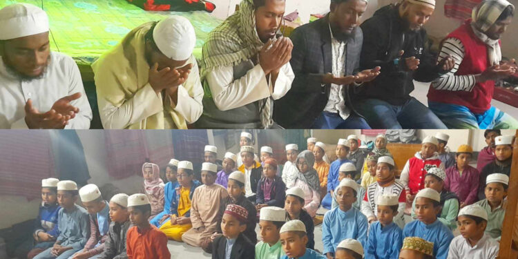 সাইফউল্লাহ বাদলের সুস্থতা কামনায় বরকতউল্লাহ ও মাসুদ পারভেজের উদ্যোগে মধ্যনগরে দোয়া ও মোনাজাত