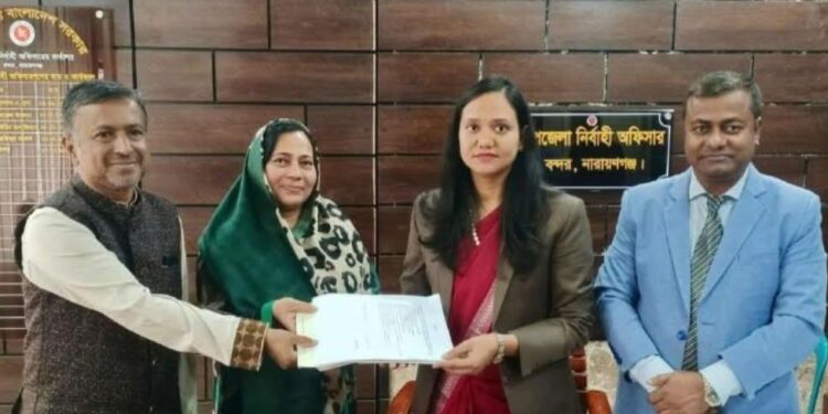 নারায়ণগঞ্জ-৫: মনোনয়নপত্র জমা দিলেন স্বতন্ত্র প্রার্থী মাকসুদ