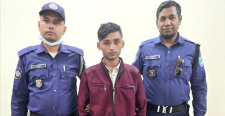 নারায়ণগঞ্জে ভুয়া পরিচয়ে পাসপোর্ট করতে গিয়ে ধরা রোহিঙ্গা যুবক