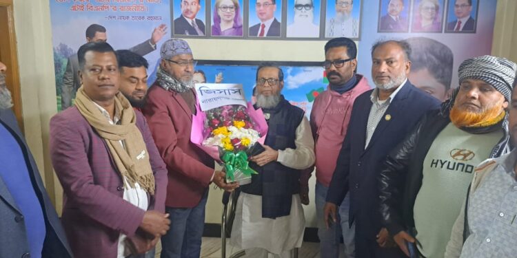 এড. আবুল কালামের সঙ্গে সাক্ষাৎ করলেন নারায়ণগঞ্জ জেলা জিসাস নেতৃবৃন্দ