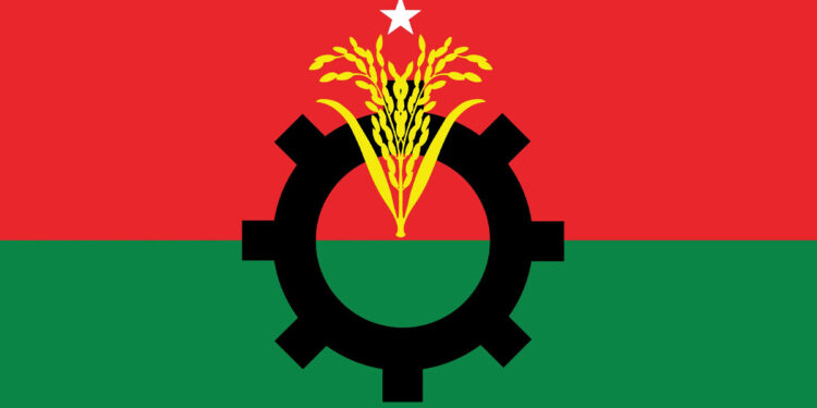 মধ্যরাতে গুলশান নির্বাচন অফিসে বিএনপির জরুরি ব্রিফিং