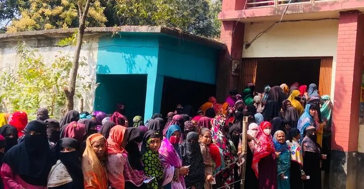 সাড়ে ৪ ঘণ্টায় নারায়ণগঞ্জে ভোট ৩৩% ছাড়াল