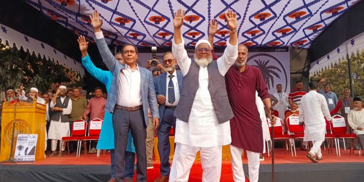 ফতুল্লার ক’লঙ্ক মুছতে খেজুর গাছে ভোট দিন: কাসেমী