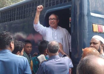 চিকিৎসার প্রয়োজনে যুক্তরাষ্ট্র যাচ্ছেন এটিএম কামাল, সকলের কাছে দোয়া চেয়েছেন