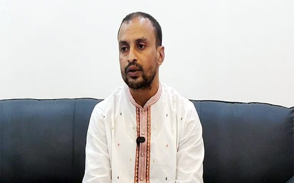 আমাকে রাজনীতি থেকে দূরে সড়িয়ে দিতে কুচক্রি মহল উঠেপড়ে লেগেছে- রুহুল আমিন