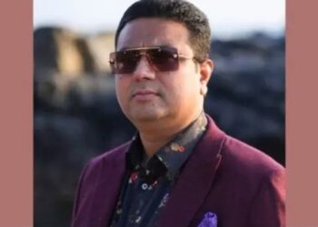 ইসির নির্দেশে বিএনপি প্রার্থী আজাদের নিরাপত্তায় অস্ত্র বহনের অনুমোদন