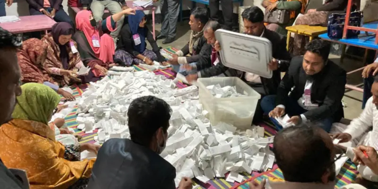 সংসদ ও গণভোট একসঙ্গে: ফল পেতে বাড়তে পারে সময়