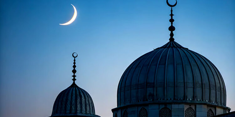 সৌদি আরবে ঈদ শুক্রবার, বাংলাদেশে হতে পারে শনিবার