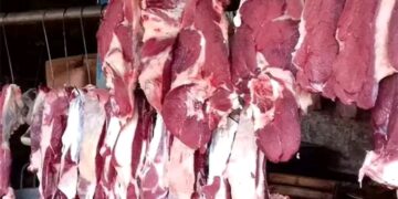 ঈদ সামনে, নারায়ণগঞ্জে মাংসের বাজারে আগুন—কেজিতে বেড়েছে ১০০ টাকা পর্যন্ত