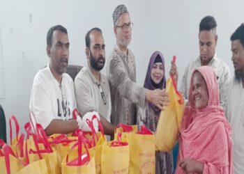 সাকসেস হিউম্যান রাইটস সোসাইটির কেন্দ্রীয় কমিটির উদ্যোগে ঈদ উপহার সামগ্রী বিতরণ